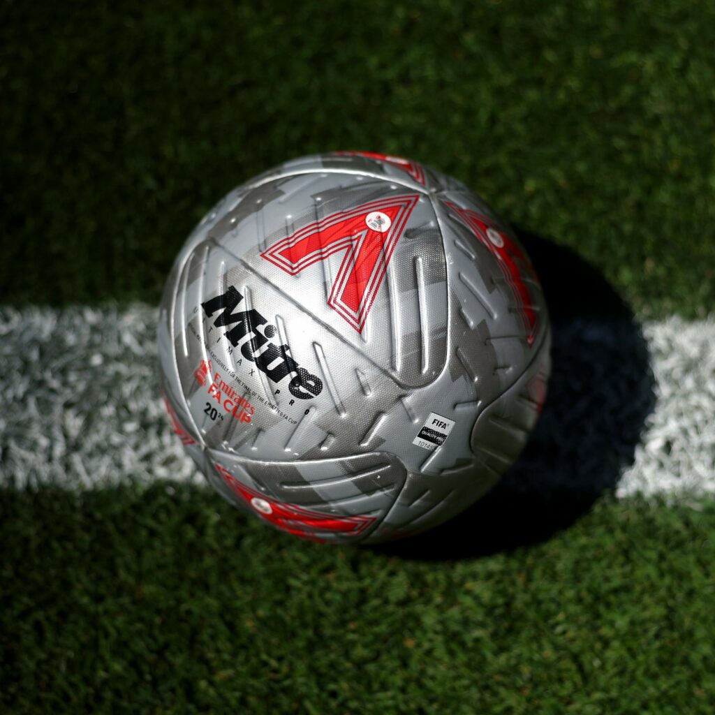 Mitre será a bola da Final da FA CUP